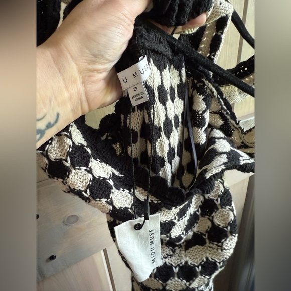 NWT Miou Muse Black and White Crochet Midi Dress - Picture 6 of 10